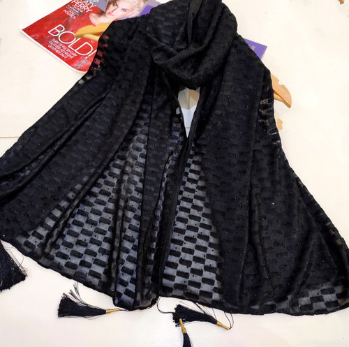 شال مخمل نگین دار قیمت 199 تومان