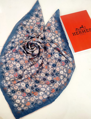 روسری دخترانه نخ دستدوز قواره 90کیفیت عالی 137تومان عمده موجوده