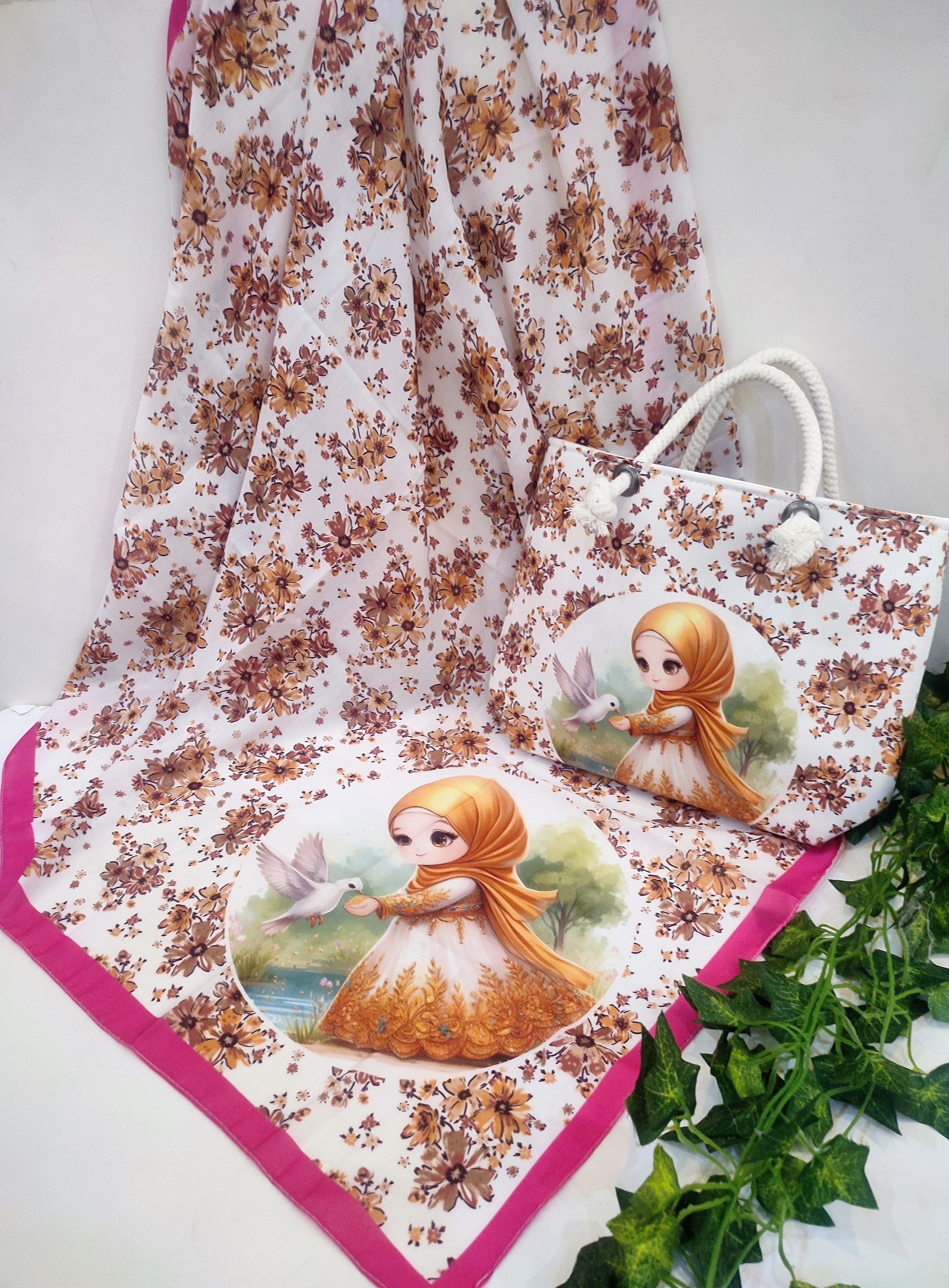 ست روسری و کیف دخترانه روسری نخی قواره ۹۵ درجه یک کیف مخمل ابعاد ۲۷در۳۰ قیمت ۲۲۵ تومان عمده موجودن
