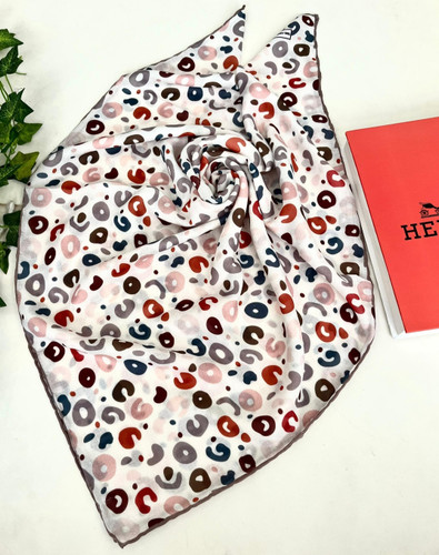 روسری نخ دستدوز درجه یک قواره ۹۰ قیمت تک ۱۵۳ تومان عمده طرح میکس