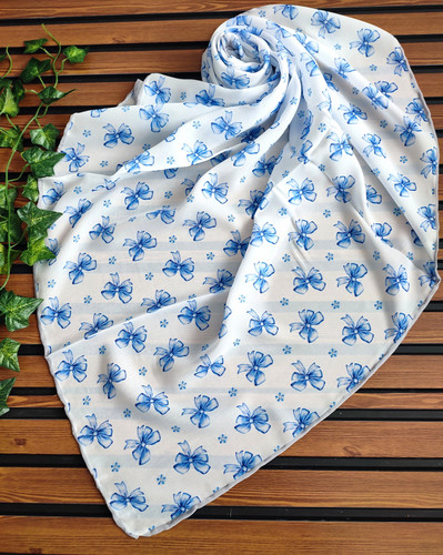 روسری کرپ نخ درجه یک دستدوز قواره ۹۵ قیمت ۱۸۹ تومان