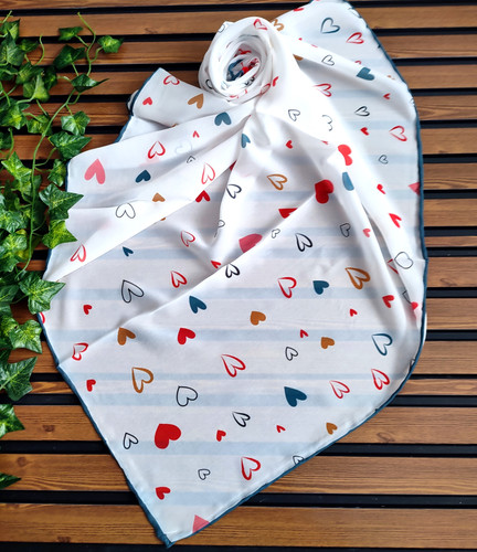 روسری کرپ نخ درجه یک دستدوز قواره ۹۵ قیمت ۱۸۹ تومان