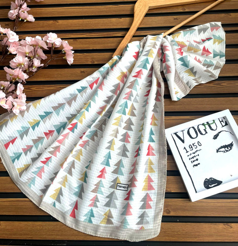 شال نخ درجه یک دخترانه قواره ۱۶۰ در۶۰قیمت ۱۷۸ عمده انتخابی موجوده