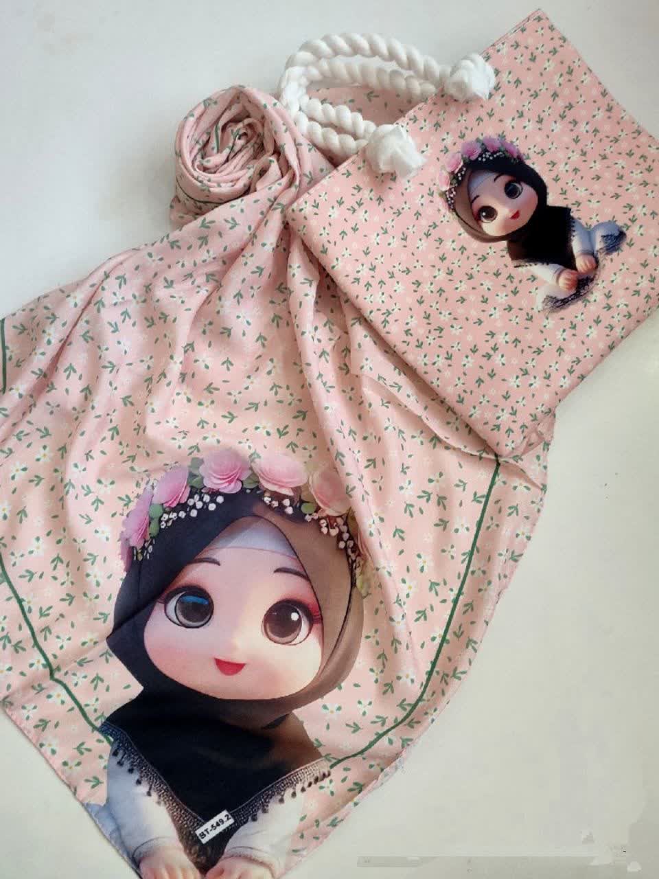 ست روسری و کیف روسری نخ قواره 90 کیف مخمل درجه یک قسمت 398تومان